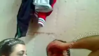 سكسي زب كبير جدا دا خل في الفرج سغير جدا مباشرة ترجف من شدت حل