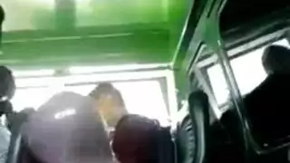 مشهد إباحي في الحافلة – استمناء وإغراء السائق لجماع شرجي