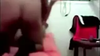 إلاهة غرفة التبديل سخيف