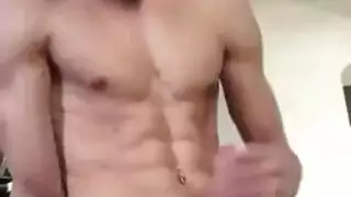 جماع وجه مكثف مع سمراء مدخنة مثيرة