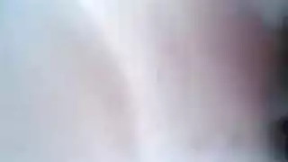 الينا انجل تنتاك بسيارة