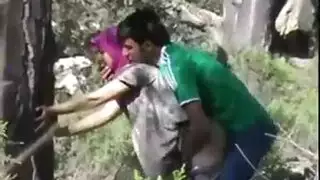 خيال الديوث: زوجان يمارسان الجنس بخشونة مع لعب دور مثار